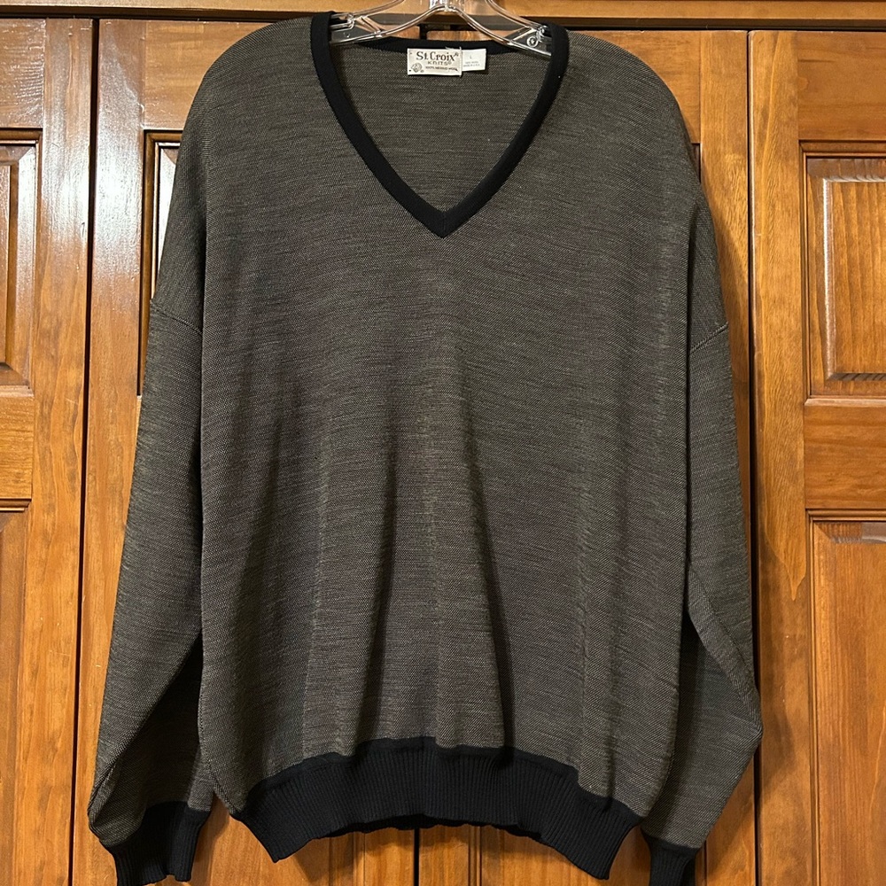 St. Croix Men's V-Neck Sweater - Gray and Black, Size Large, 100% Wool